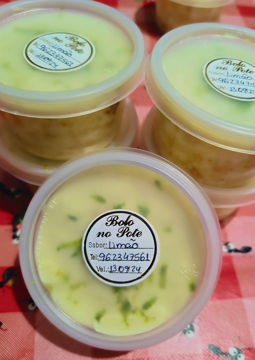 Bolo de Pote de Limão
